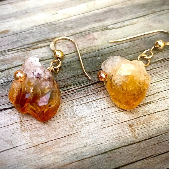 Brazilian Citrine Crystal. All 14 k Gold filled - Picture 2 of 7